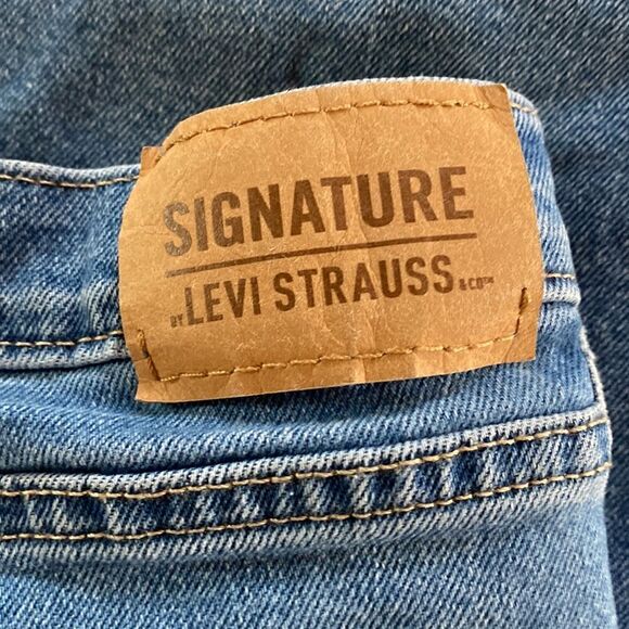 Levi’s Signature Boy’s Frayed Adjustable Waist Jeans Size 16 - Picture 5 of 15